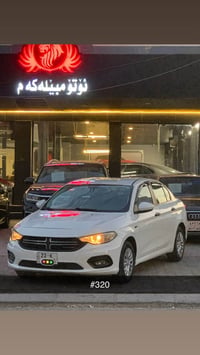 دودج نيون • اوتوماتيك • محرك ١٫٦