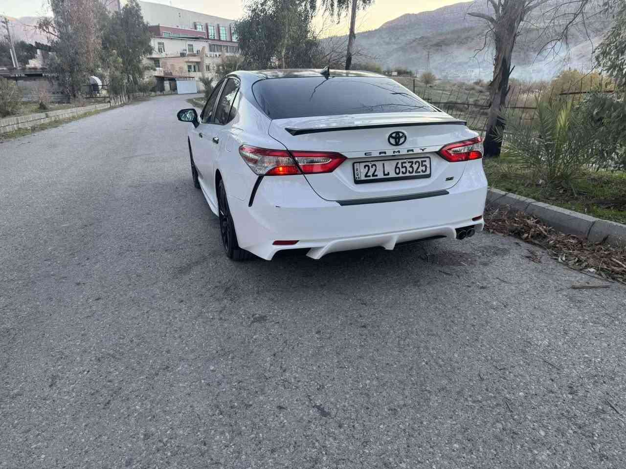 کامری 
مۆدێل ٢٠٢٠ 
***********
مواسەفات se 
٢ پارچە بۆیاغ 
ڕەقەم شانسیم داناوە 
٤٥ مایل ڕۆشتوە 
ماڵێکی بێ نەقسە 
ناونیشان /قەزای دوکان 
٢٢٥ گەڵاو مەعامەلە 
*********** دخان, السليمانية
