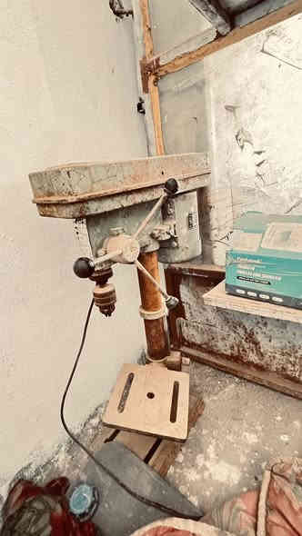 درين ثابت ياباني للبيع السعر200          الاتصال ***********
