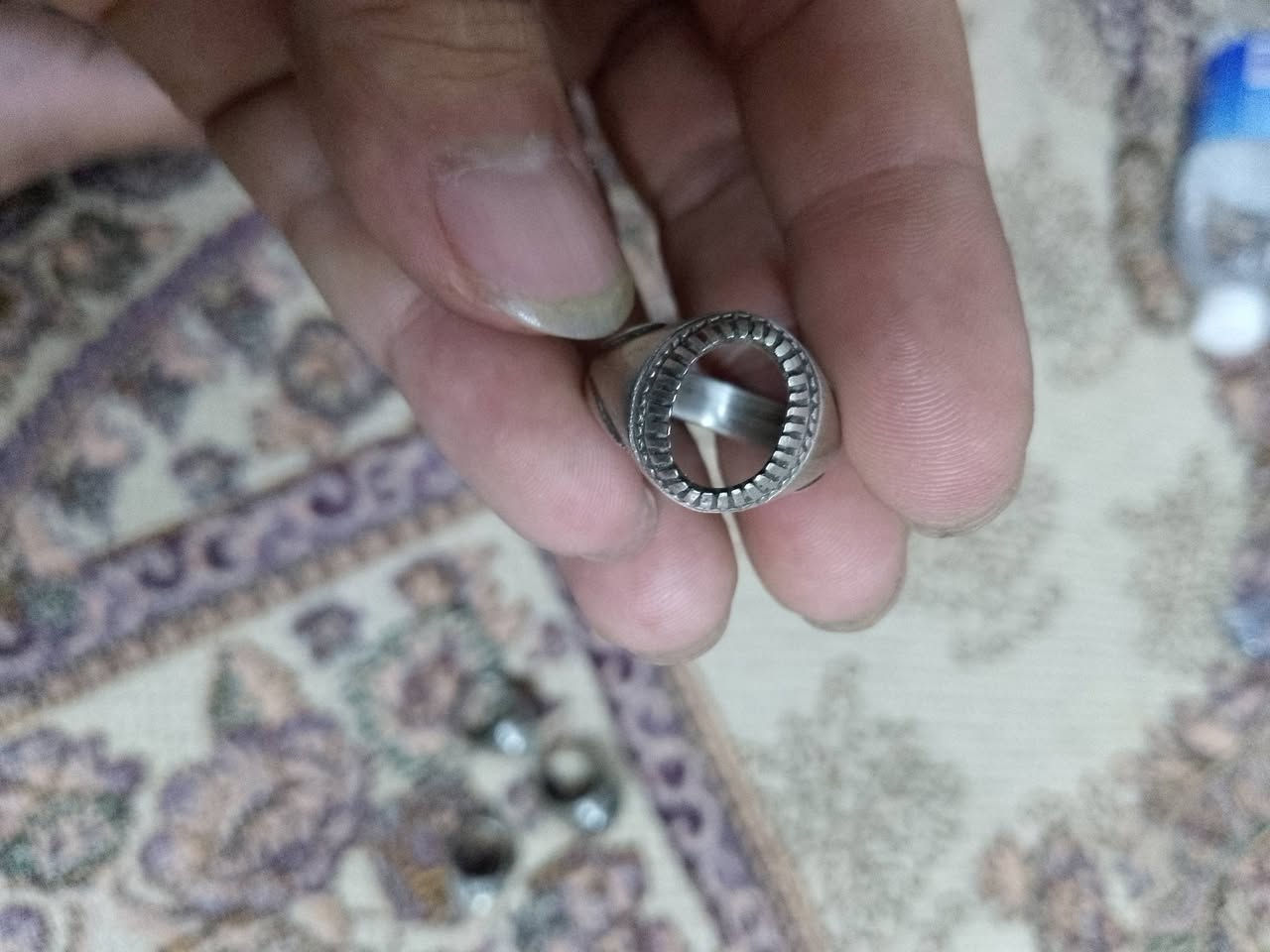 محابس للبيع كلهن  فضه قياساتهن مااعرفهاا
ماعندي توصيل مكاني الحسينيه الراشديه 
***********
