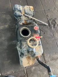 🔧🚗 تنزيل وتركيب تانكي الوقود لجميع السيارات 🚗🔧 هل تعاني من تهريب أو عط...