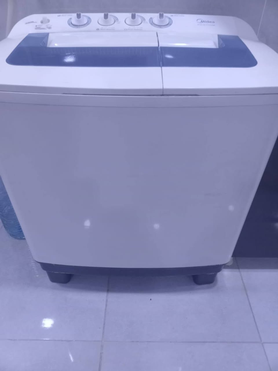 ***********
شراي يراسلني واتساب فقط
غراض بيت كلش نظيفات مستعجله ع البيع اسعار كلش مناسبه واللي ياخذهن كلهن اتساهل بيهن عنوان بغداد الدوره
