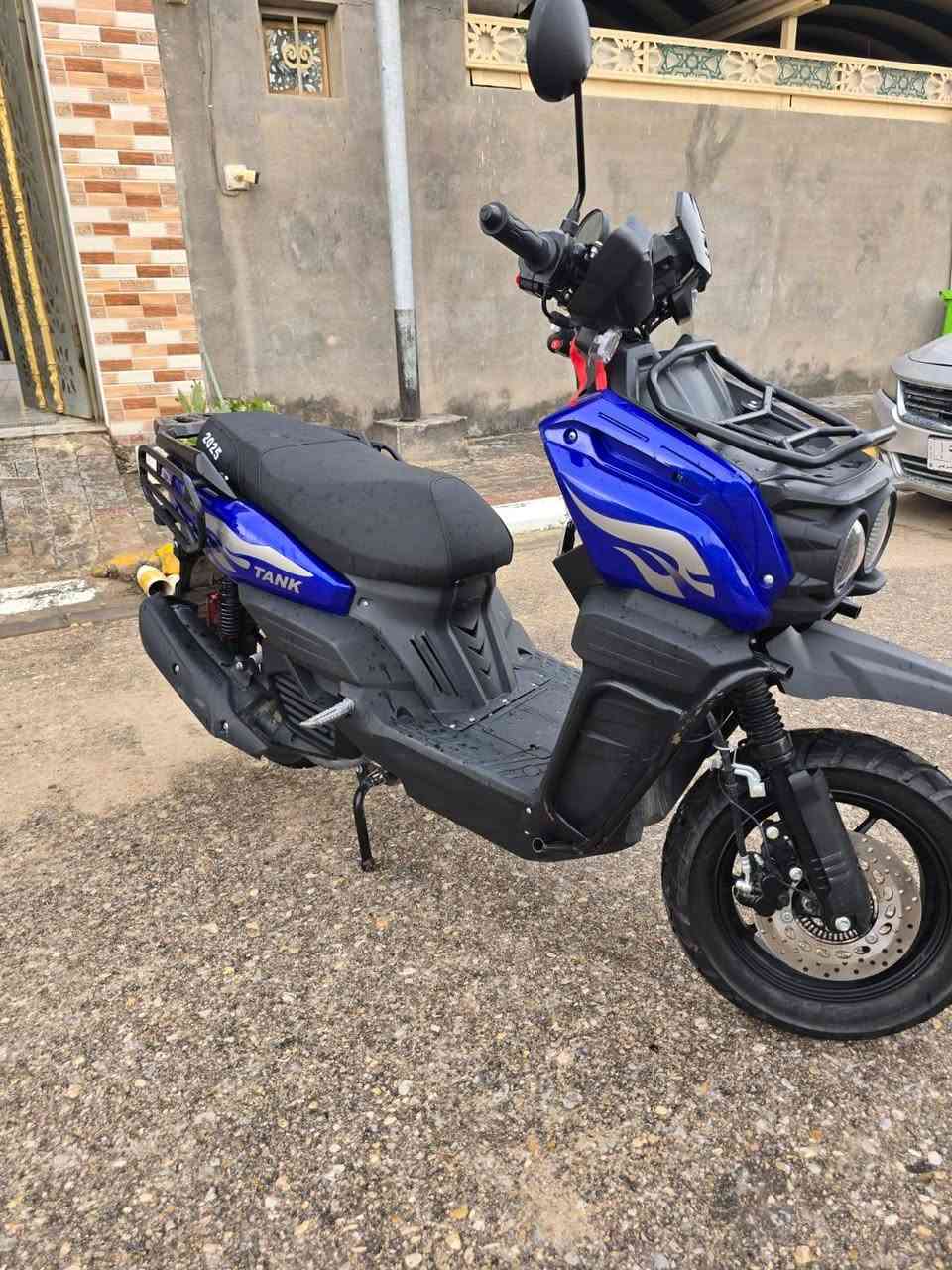 سلام عليكم دراجه للبيع اباجي بانزين مديل 2025 دراجه بس مكاتبه دراجه زيرو ماشيه 700 كيلو دراجه اللون ازرق جديده بمعنى الكلمه نظافه 100\100
●سعر{1250} مليون وميتين وخمسين وبيهة مجال الشراي
رقم[ ***********]
