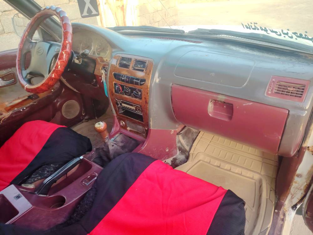 سياره دير 2009منفيس اوراق 
مكينه وكير وتايرات  انضاف 
السعر 18 وبيها مجال
المكان ذي قار  .. قضاء الدوايه 
هــــــــ ***********
