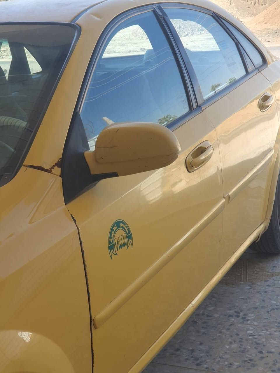 سلام عليكم 
فونزيرا للبيع موديل 2008 رقم بغداد سنويه جديده باسمي 
للاستفسار الاتصال ***********
