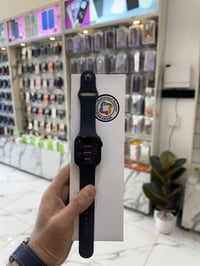 ساعة ابل جيل ال9 ضمان ماستر بطارية 100 مكفولة من الشخط نظافة 100‎%‎  م...