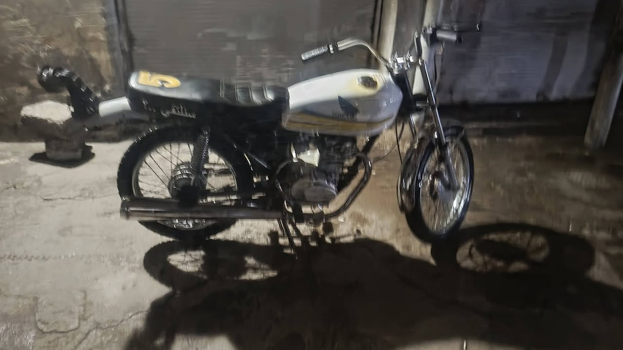 تايكر ٢٠٢٠شرط ما مفتوح مكينه صوت فيلس خفيف بيع مستعجل ٣٢٥وبي مجال***********
