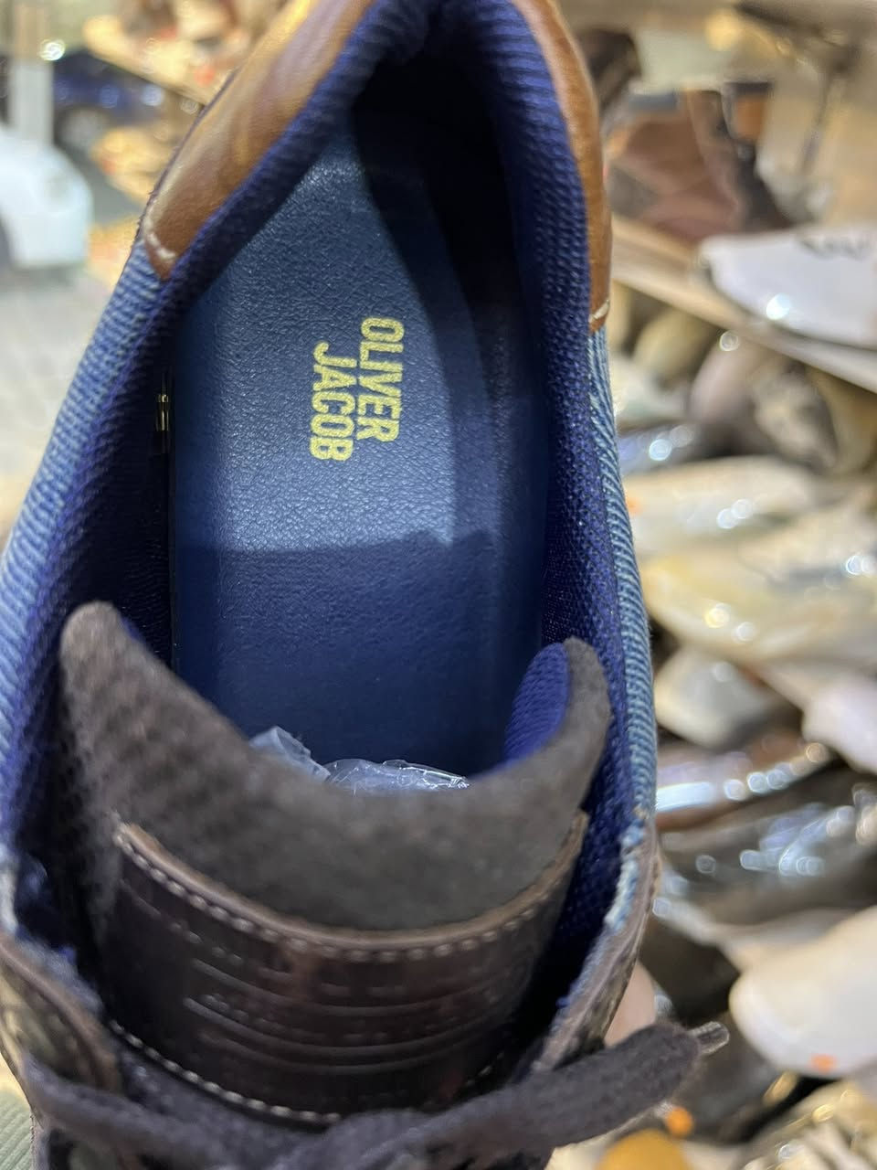 قياس45
جديد
جلد طبيعي
سپورت/كاچول
بني غامق
السعر 60
للحجز وراسله لطفاً


**إذا كنت صاحب هذا الإعلان وتريد حذفه لأي سبب، رجاءا أرسل رسالة إلى الدعم الفني**