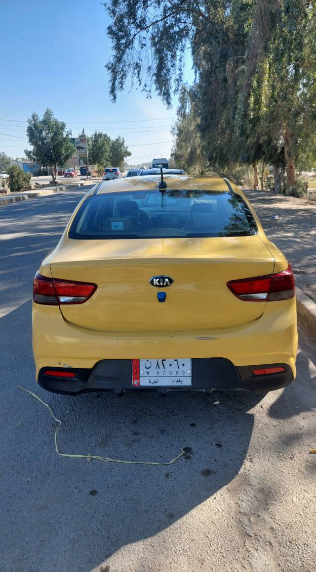 كيا ريو وارد بدون تبديل وحادث بسيط استعمال شخصي وبيهه مجال بسيط للتواصل 
*********** بي واتساب بغداد, العراق
