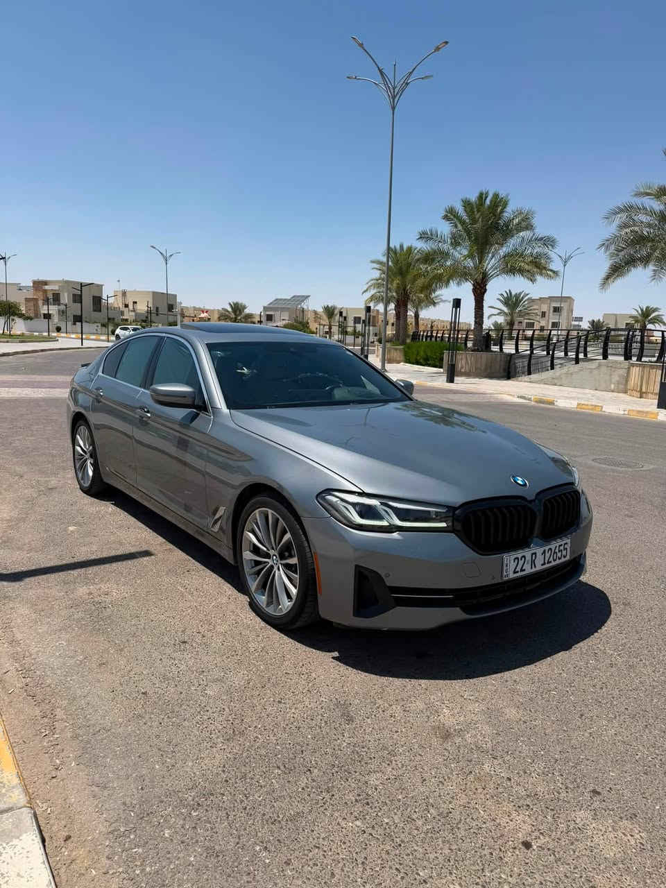 السلام عليكم 
                                                                              BMW530i
فول مواصفات
فتحه 
بصمه 
جنطه كهرباء 
ويل كروم 
دات شو
4 ابواب بصمات 
كراسي كهرباء 
حساسات امامي + خلفي 
قوف ذاتي + قياده ذاتيه 
مري اشاره وشفط 
رادات ميحطه 360 
لد امامي + خلفي 
وبعد بيها اهواي مواصفات 
ماشيه 35 الف مايل 
بيها صبغ جاملغ فقط شرط بدون دواخل 
بدون ايرباك 
ناشر صور الحادث 
بسعر مناسب جدآ 31.500$ 
مكاني اربيل 
***********
