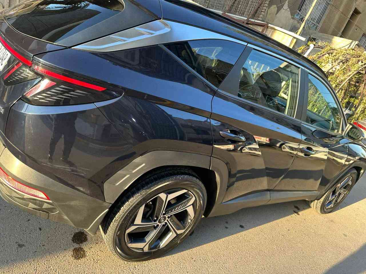 السلام عليكم توسان 2023 هايبرد صور الحادث موجوده بالمنشور تبديل جاملغ الأيمن السياره فول مواصفات المكان بغداد رقم الهاتف ***********
