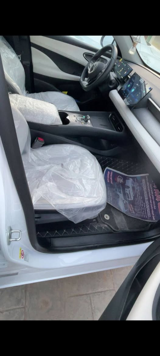 لسلام عليكم 
 BYD seal 5
زيرو بعده ٣ الاف 
 كفاله حته من الشخط وكلشي وكلاشي 
بسمي مثبت لوحات بغداد مداور 
المكان بفداد السيديه ***********
