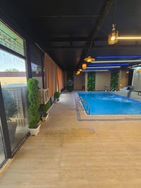 المزرعة موثقة بتطبيق اجرلي  يوفر لكم راحه تامة وخدمات متكاملة   للعوائ...