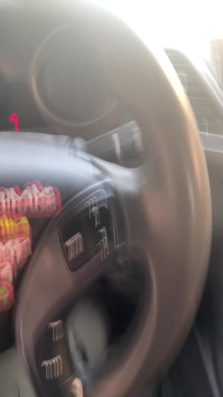 السلام عليكم اخوان النترا 2014 وارد كوري السياره مبدل بيها قماره وبنيد صبغ والباقي كدام عينكم لغد شاصي مكفول كيرها مكفول مكينتها كايمه gdi سعر المكينه هيه وتبديلها 7 اوراق سعرها69 وبيها مجال كلش بسيط كلش .  
وهذا رقمي. . . .
اتصال *********** 
واتس اب***********
