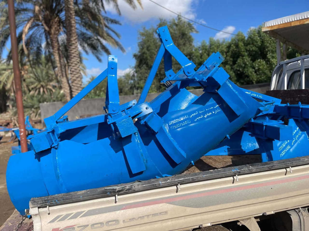 للبيع مرازه جديده شغل معمل وحداده النعيمي للمعدات الزراعيه بأدارة عبادي النعيمي المكان بغداد المحموديه سريع الدولي الجسر الرابع *********** ***********
