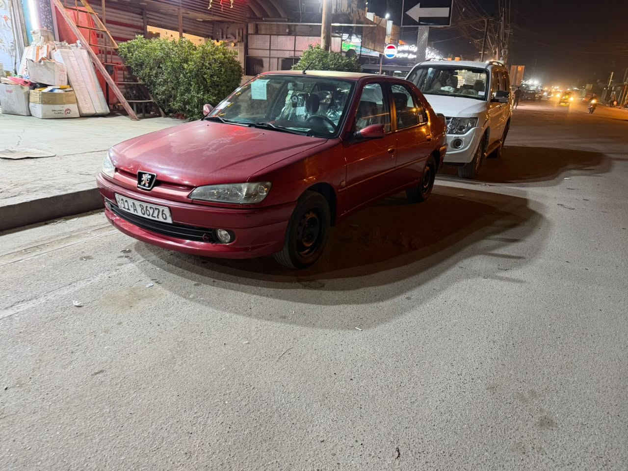 سلام عليكم بيجو فرنسي موديل 2002سياره مكفوله من ضربه وتبديل وصبغ كير ومكينه مكفولته سياره وضع شركه سياره ماشيه 152حته كتلوكات شركه بيه كبات شركه سياره جديد جديده معنه الكلمه تبريد دفهه شغل تخم تاير جديد صدر مامي وخلفي جديد هزه جديد سنويه رقم بغداد نكليزي السعره 53مكاني بغداد بلديات وهذ رقمي ***********
