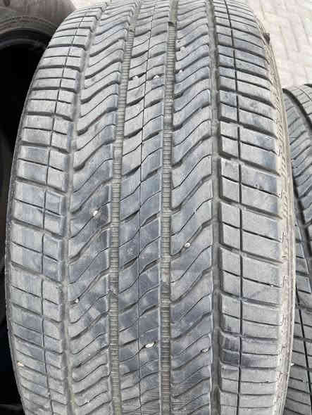 السلام عليكم 
تخم تاير 275/50/22 برجستون امريكي اصلي  نضيف جدا اخو الجديد انتاج سنة 2023 شهر 12 عنوان حي العامل شارع 7 نيسان للاستفسار هذا رقمي *********** و بي واتساب
