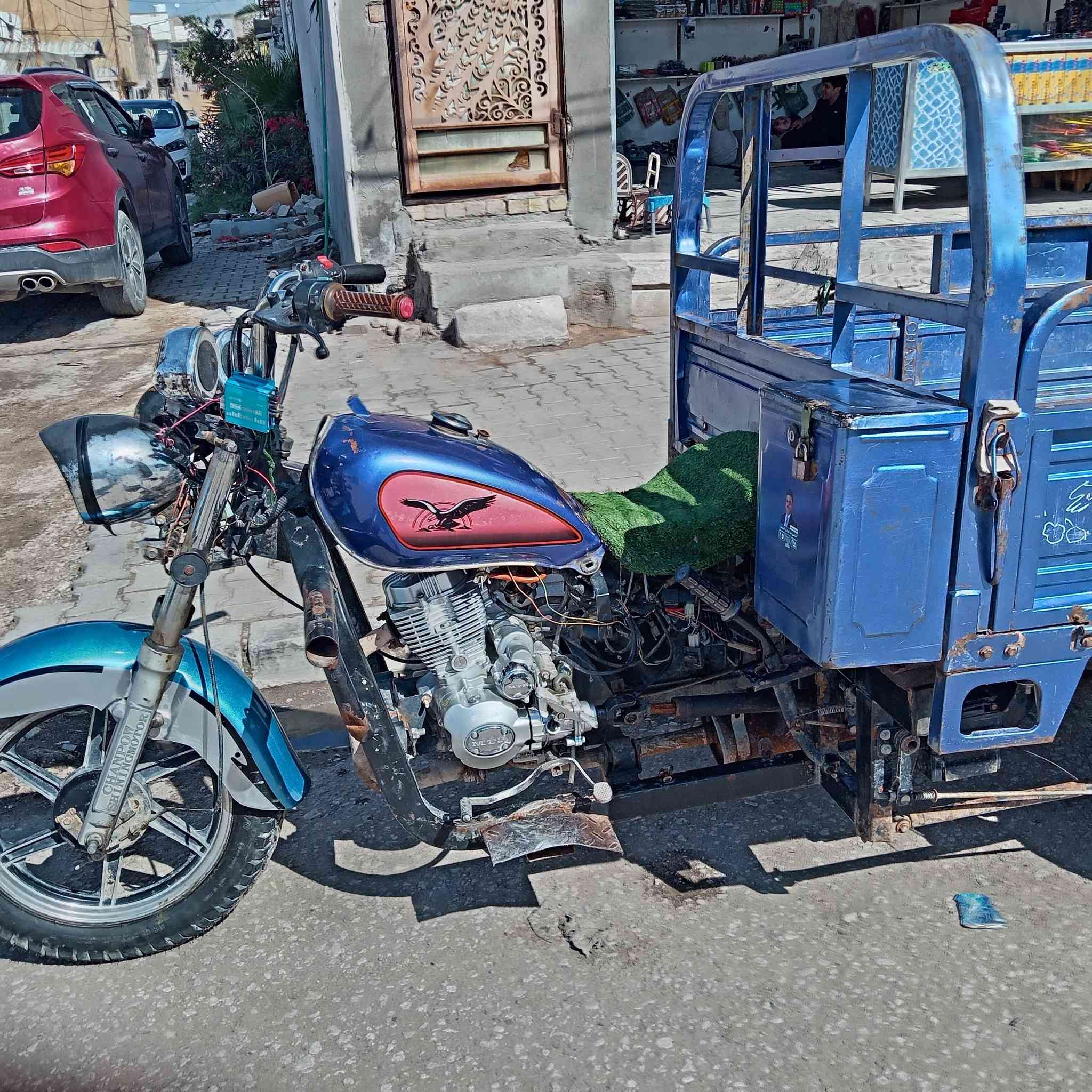 السلام عليكم ستوته للبيع مديل 2021 أوراق اصولي وكيله حله عنواني نجف حي المهندسين مكاتبة شارع الستوته خير من الله نواقصه قليله وياه محجر سعره 1.500.000 وبيه مجال للئستفسار ***********
