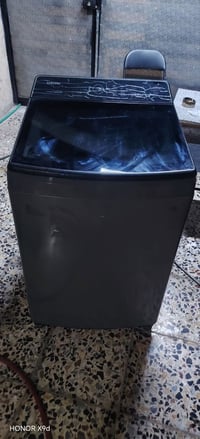 غسالة سامسونك للبيع 17 كيلو السعر ٤٥٠ بيها مجال  07740506063
