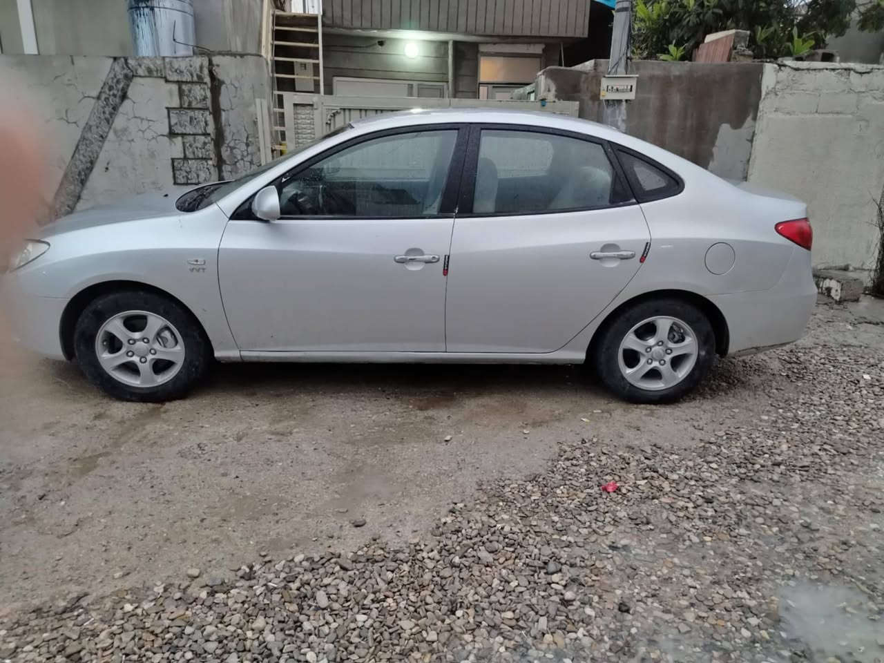 ئاڤانتی 2007  بڕاوە  تەبرید لەمس کوشن هیتەر فولە بێ سڵایت بەشەرتی کەڤەرو سەقف ژەنگ بێ تەقەو ڕەقە بێ جاڵو شوخت 
شوێن شارەزوور .
ژمارەی خاوەنی،
***********   ***********
