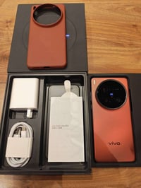 فيفو X200 Ultra • ١تيرا • احمر