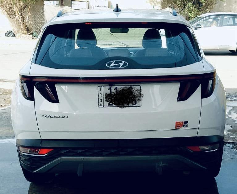 توسان 2023 رقم بغداددوليه فول قماره حديد ماشيه 40 مكفوله من الصبغ فقط بارد مكان واحد سعره 189$مكانه بغداد الكريعات للتواصل اتصل 
***********📞
