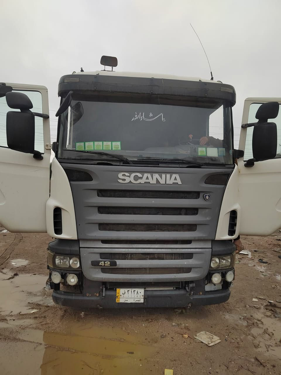 السلام عليكم اسكانيه البيع موديل 2007مكفوله من كلشي كرين 8طن كوري موديل2021مكفول كفالة عامه سياره شهايد بيها وايتو رميله سياره حلوه ونضيفه مامتعوبه مكان البصره كرمه علي أبوصخير 
***********
