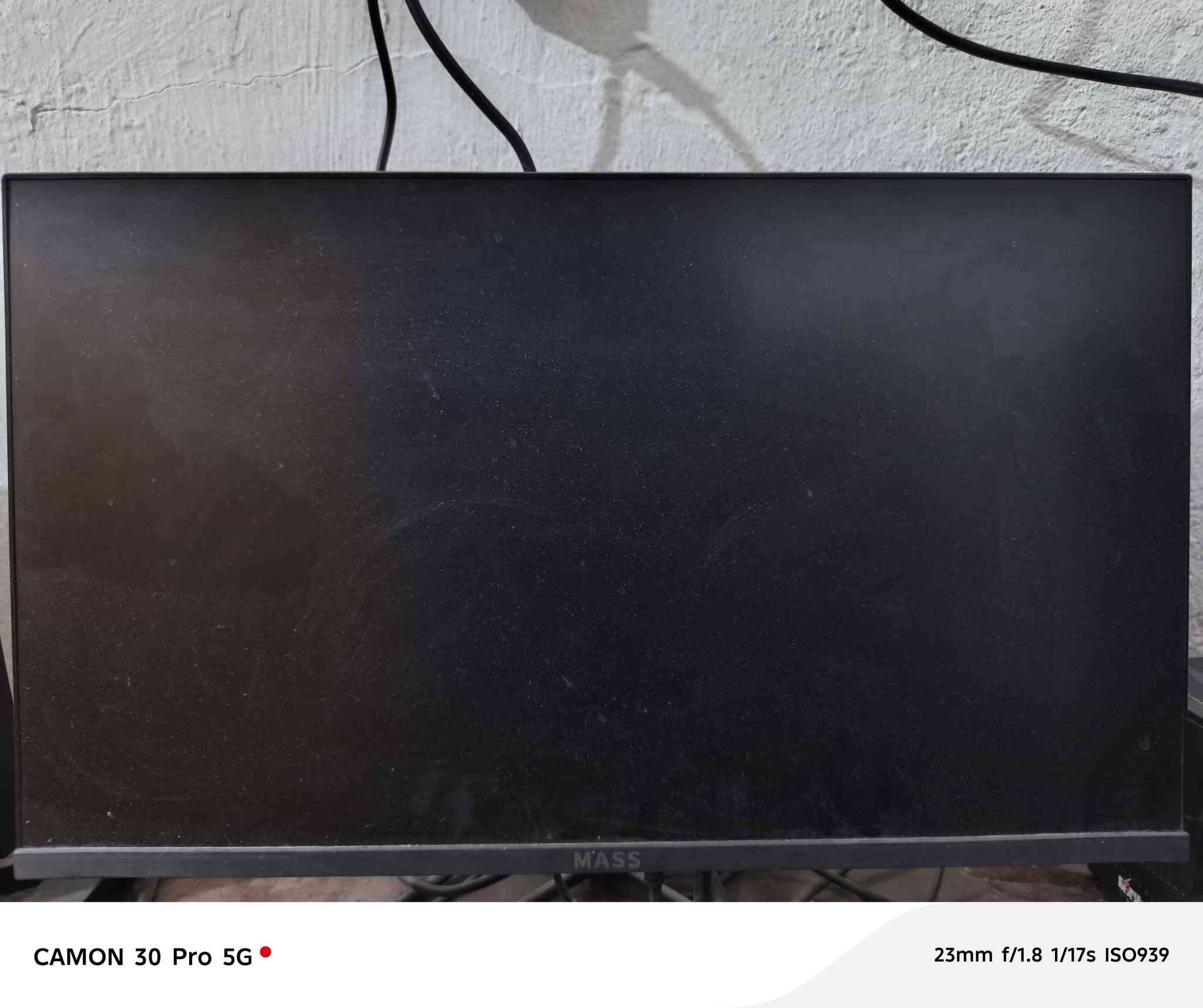 PC للبيع
القطع
I5 GEN 9400F
RTX 2060 6GB(موجود كارتون) 
مذر بورد H310
باور سبلاي 600W
RAM 16 GB
 مساحة التخزين SSD 128GB
HDD 500GB
كيبورد و ماوس
السعر/650
............................................................. 
إكس بوكس سيريس للبيع كارتونة موجودة مع ٢ جوستكات وحدة مال الجهاز و الثانية مال سيريس إكس بيهن درفت بل كير ، وي الجوستكات بطاريات ٢ كبار مع قاعدة للاكس بوكس و الجوستكات + UPS 850W بطاريات جديدة
السعر/375
.............................................................
شاشة MASS حجم 24 .دقة 1080p 
165 فريم
السعر/175
.............................................................
مكاني/ بغداد مدينة الصدر
الهاتف/ *********** موجود واتساب
