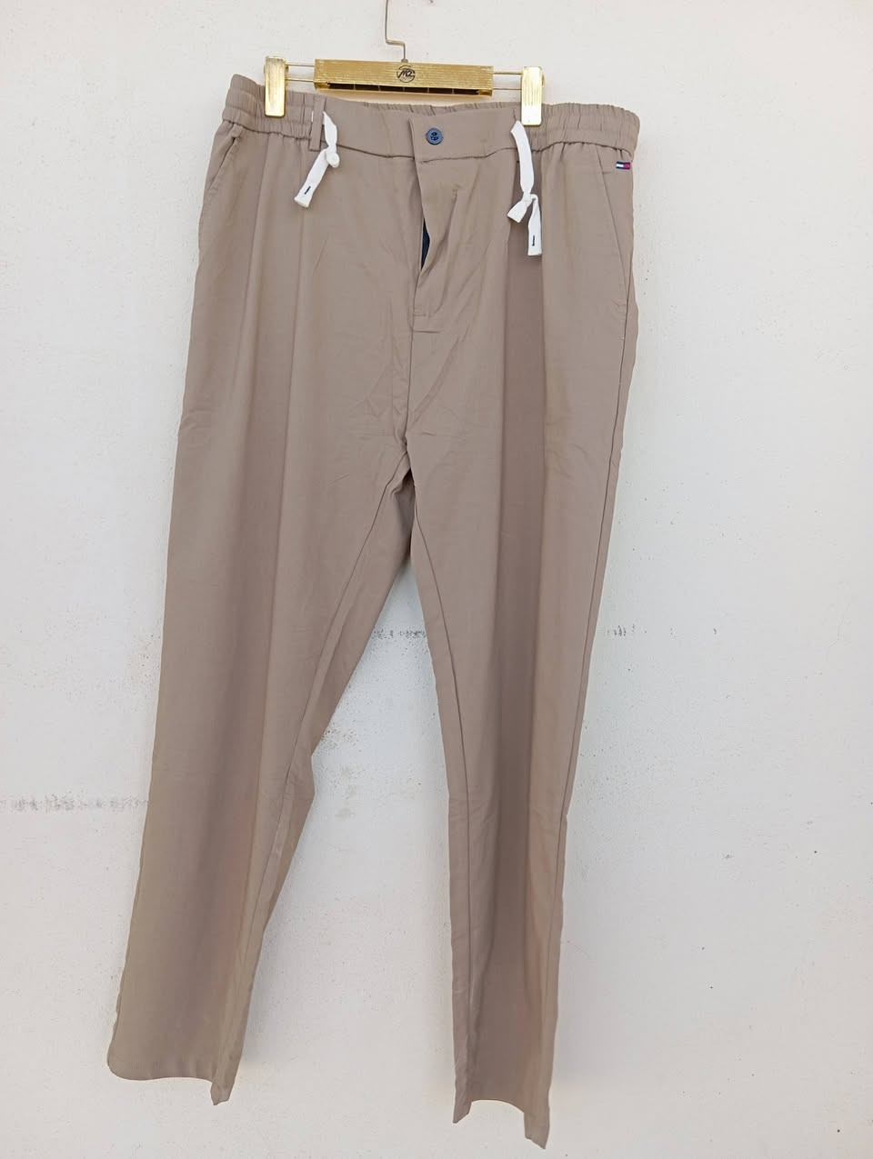 ✨ راحة وأناقة بكل وقت ✨
محلات الغازي توفرلكم بجايم مطاط مريحة وعملية 👌
و بجايم گطن ناعمة وخفيفة تناسب البيت والخروج 😍
✔ خامات مضمونة
✔ ألوان حلوة تناسب كل الأذواق
✔ قياسات متعددة
✔ أسعار مناسبة للجميع
إذا تريد راحة حقيقية وجودة تدوم 👌
لا تتردد… زورنا اليوم وخلي إطلالتك مرتبة حتى وأنت بالبيت 😉
📍 محلات الغازي – الجودة عنوانا


**إذا كنت صاحب هذا الإعلان وتريد حذفه لأي سبب، رجاءا أرسل رسالة إلى الدعم الفني**