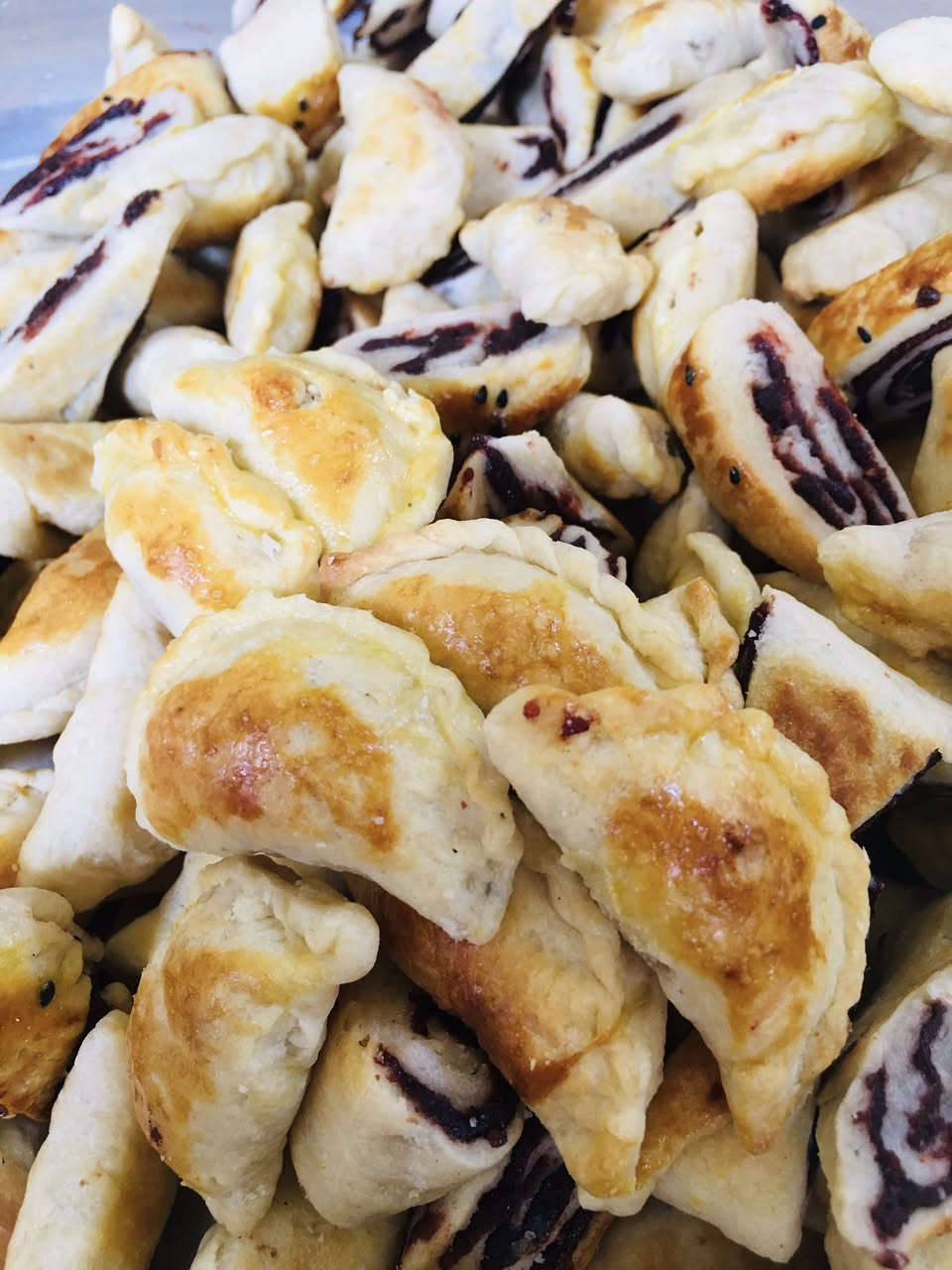 الحجز مفتوح
وحجز العيد من هسه بده
الطعم والشكل والنضافه
الطلب بيد المندوب ماعجبك رجعه 

الكيلو 6

اتصال
***********
واتساب
***********
