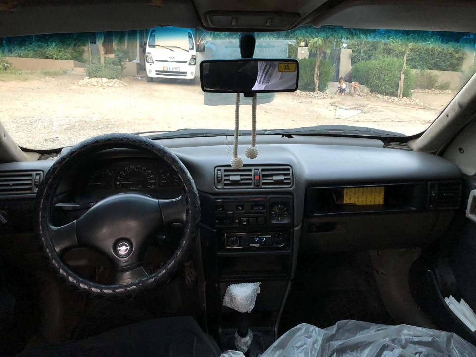 ئؤبل فيترا مؤديل 1991سةليت تؤماتيك بي خايس عولوج مةكينة 20 4تاي نوي لةسةرة،*********** كويسينجاك, أربيل
