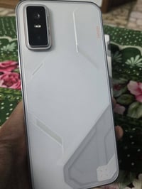 انفنكس gt 30 pro السلام عليكم انفنكس GT 30 pro جهاز مخصص للالعاب وبي ش...