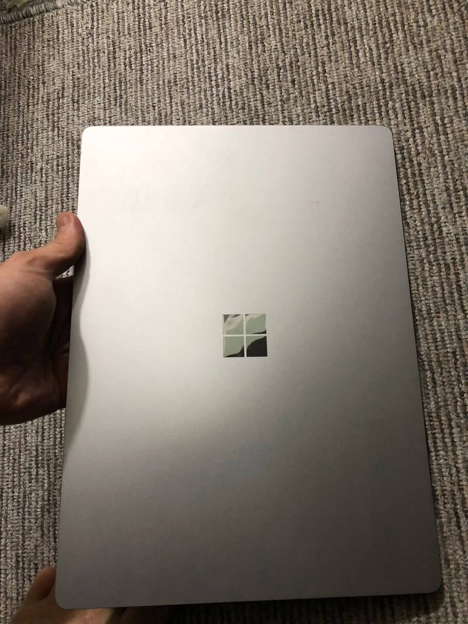 السلام عليكم

بيع فقط

سيرفس لابتوب ٣ للبيع بدون لمس 

لابتوب دراسة و شغلات مكتبيه او هندسية ساعات عمل طوليه وزن خيف و سوبر سلم 

نظيف كلش  الجهاز 

حجم 13 و نصف 

شاشة 2K IPS QHD

Core i7 1065 G7 جيل  عاشر 

Ram 16GB DDR4

HARD 256 SSD قابل للتطوير 

كرت شاشة انتل Iris plus  8GB  g7

بطارية يدوم لحد 6-8 ساعةt

مصنوع من الومينيوم و جل الكانترا الايطالي 

كاميرا 720 HD كلش واضح 

نسخه business edition رجال الاعمال 

Face ID فتح بل وجه نفس آيفون 

مستخدم قليل جدا 

نظافة  99%

435 الف   

بيع فقط!


**إذا كنت صاحب هذا الإعلان وتريد حذفه لأي سبب، رجاءا أرسل رسالة إلى الدعم الفني**