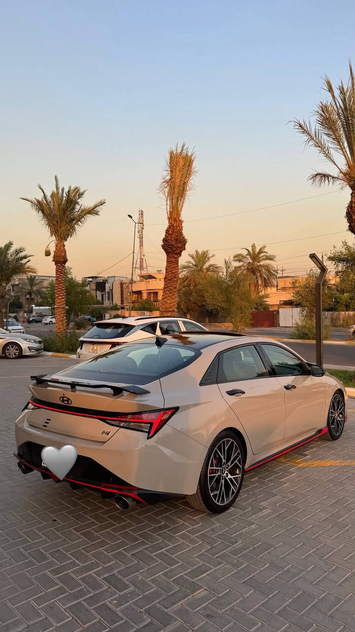 النترا N2023 أمريكي للبيع او مراوس حسب القناعة
فول فتحة 
عداد السرعة 300🚀
محرك 2.0T___
گير اوتو ماتيك
رقم بغداد بسمي  
السيارة ضررها فقط بنيد مصبوغ
ماشية 33
مواصفات N1/1
بصمة وترحيب
فتحة حركتين 
سستم  BOSE 
كشن حضن وكنتارا وجلد
ختمN لد بالكشن وبالكت وبالستيرن
سقف اسود
انارة محيطية 24 لون و تتغير حسب وضعية القيادة
استيرن كهربائي تحكم ويه وضعية القيادة
تحكم بالـ Suspension كهربائي حسب وضعية القيادة
صندوق ذكي يفتح عند الاقتراب
شحن وايرلس
شاشة كار بلي وباقي التحكمات
اوتو هولد ذكي على الصعدة يشتغل فقط
نقطة عمياء
تحديد سرعة 
تحديد مسار
رادار امامي وجانبي وخلفي 
حساسات امامي وخلفي 
كشن هيتر وستيرن هيت
لايت زنون بلادي
بگلايتLED
مكان السيارة بغداد ***********
السعر 165$بيه مجال للشراي
