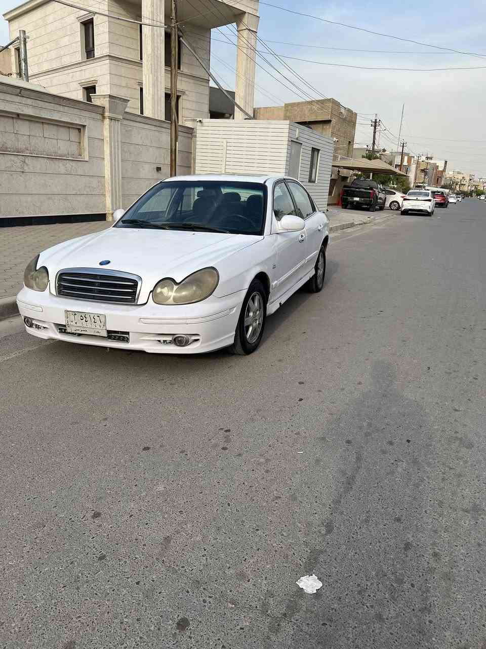 السلام عليكم 
سياره سوناتا وفود موديل 2002
محرك 6  2700 وارد أمريكي
حادث جاملغ وبنيد 
مصبوغه عام 
سلايت روف شغال 
حداديه جديده كهربائيات
تخم تاير جديد 
تبريد تدفئه شغال
رقم بغداد مشروع وطني بسمي
السعر 55 وبيها مجال 
مكان السيارة بغداد حي الجامعة 
***********
