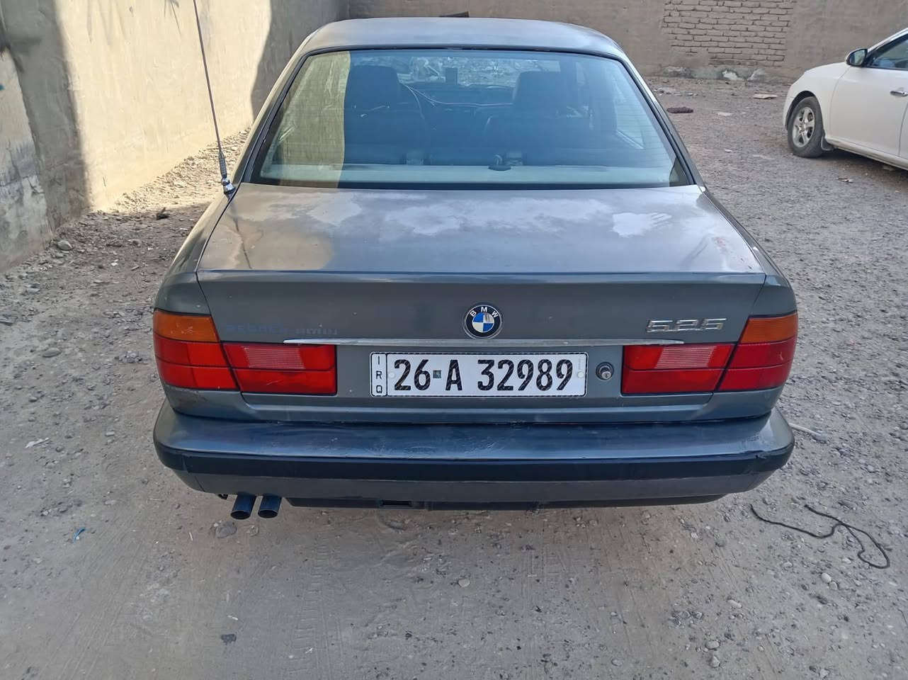 السلام عليكم بي ام 525,محرك مفتوح كير اوتو، موديل  1991,
رقم صلاح. الدين انكليزي، تبريد، تخم تاير.، صدرين جدد سياره جاهزه السعر  46,مكان السياره بغداد الدوره، ***********,
