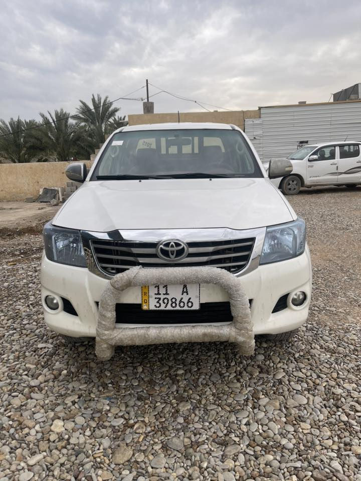 تيوتا هايلوكس 4*4 فورويل  موديل (٢٠١٥) اوتماتيك كويتي رقم بغداد دولي
تخم تاير صدر جديد كلها كاملة مابيها نقص ابددد بيها صبغ اباب السكن من جوه شويه. 

السعر (٢١٨) وبيها مجال.

مكاني ديالى بعقوبة. /***********
