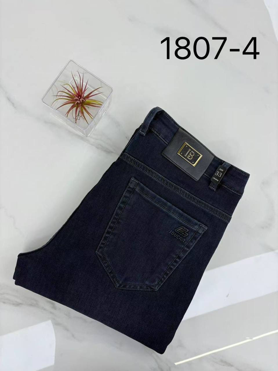 كابوي صيني شبابي ماركات قماش درجة أولى
قياس 31——-40
للاستفسار:***********
