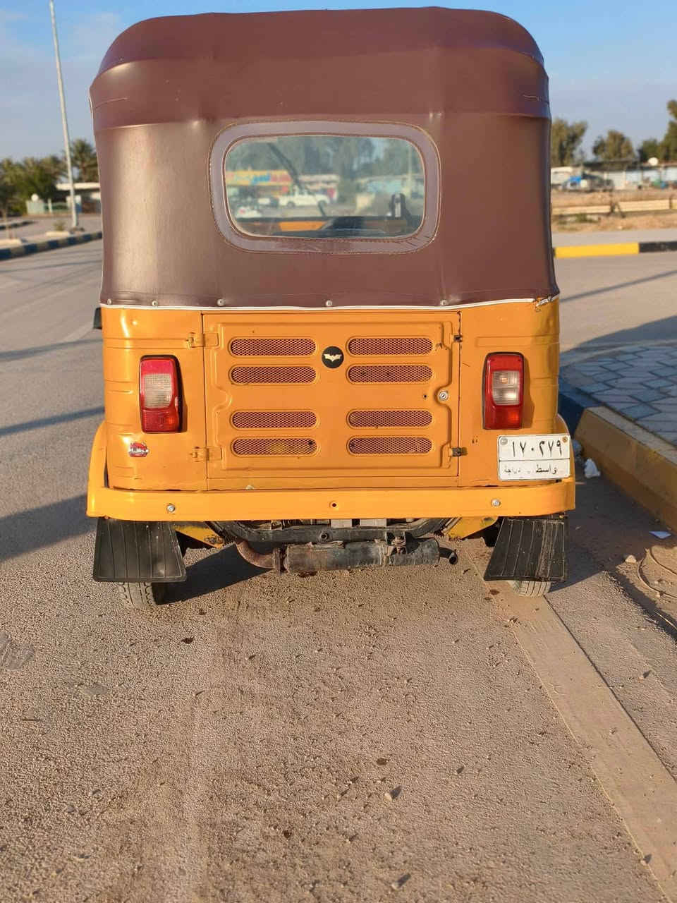 تكتك 19مكفوله ماعده بارد بل لغد الايسر  والباقي مكفول رقم وسنويه تحويل ثاني يوم
5650  وبيه مجال 
***********
