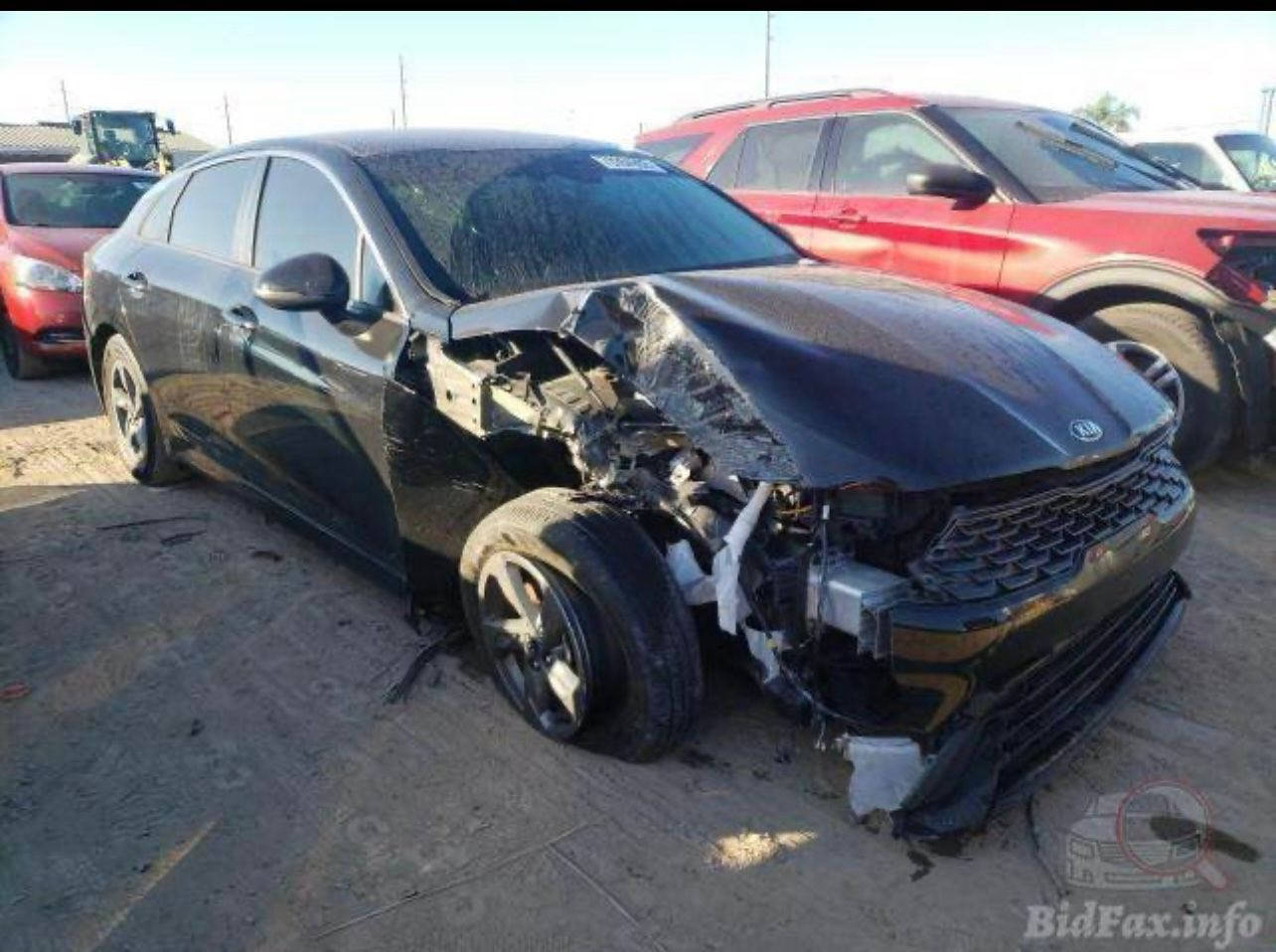 السلام عليكم ورحمة اللّٰه
كي فايف معوقين موديل 21 للبيع وارد أمريكي حادثها بنيد وجاملغ الامامي 
بدون شاصي 
والحادث الحوض الخلفي جدا بسيط اثر ضربه خفيفه
محرك ١٦٠٠ تيربو
تحديد مسار
كاميرا دوارة
-سايد بريك دكمه
-تنبيه الاصطدام الخلفي والامامي
-حساسات جانبية
-شاشة كبيرة
-شاحن وايرليس
-كشنات جلد
-كروز مثبت سرعة
-مانع انزلاق
-حساس اطارات
-كير دبل كلج ٨ نمر AT
تخم تاير جديد
السياره اي نقص مابيه جاهزه من كلشي 
السعر 145 وبيه مجال
العنوان البصره المعقل
رقم الهاتف ***********
