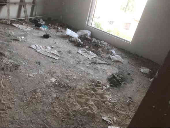 السلام عليكم يوجد كادر عمال لتدخيل السبيس وتصعيد المواد واخراج الانقاض والتفليش الاستفسار مراسله الصفحه او الاتصال ع ***********
