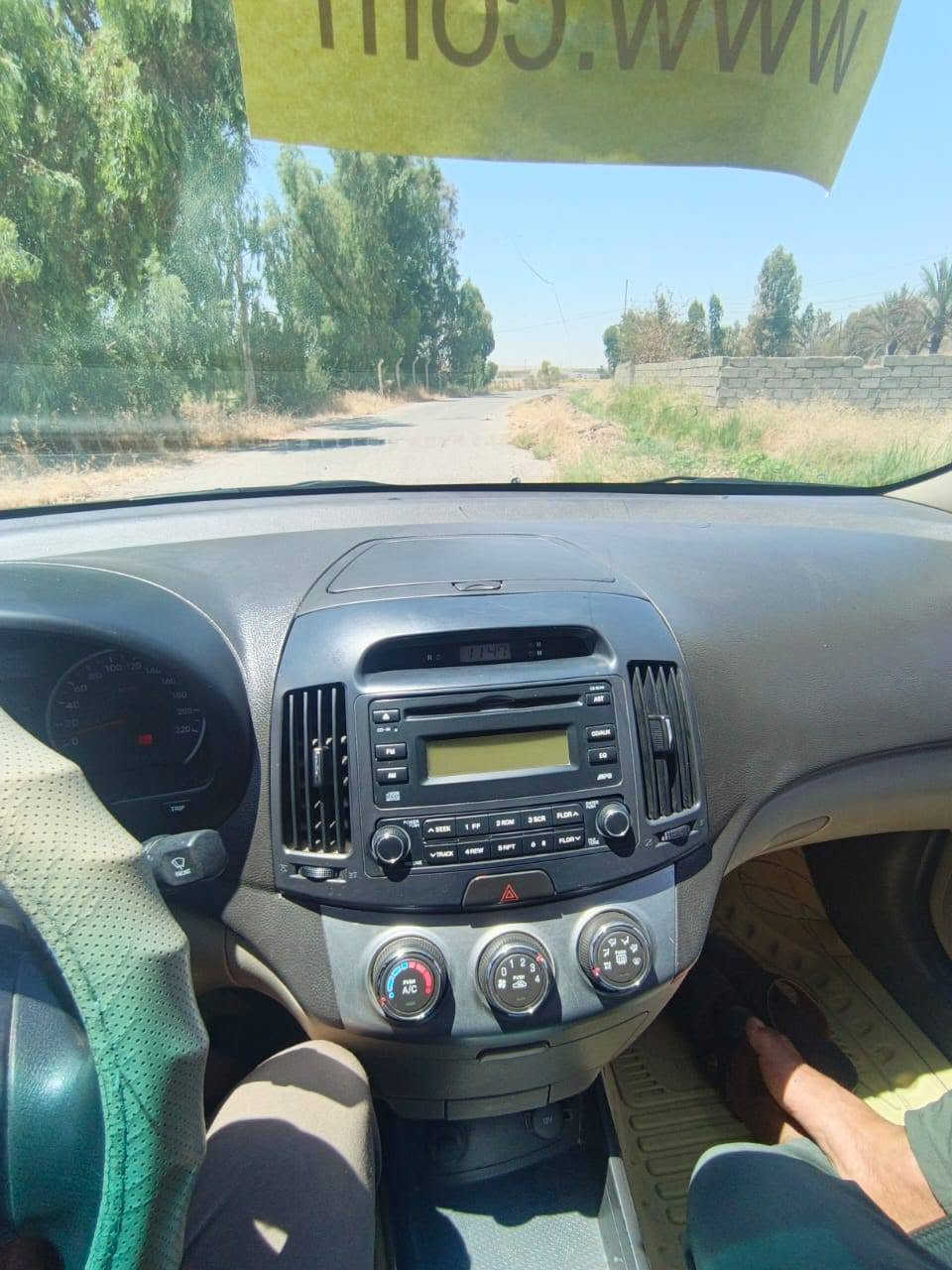 النتره موديل 2010 رقم اسليمانيه بيها ملاحضات شي قليل تحويل مباشر السعر 110وبيها مجال رقم دولي مكان السياره ناحية الزاب ***********
