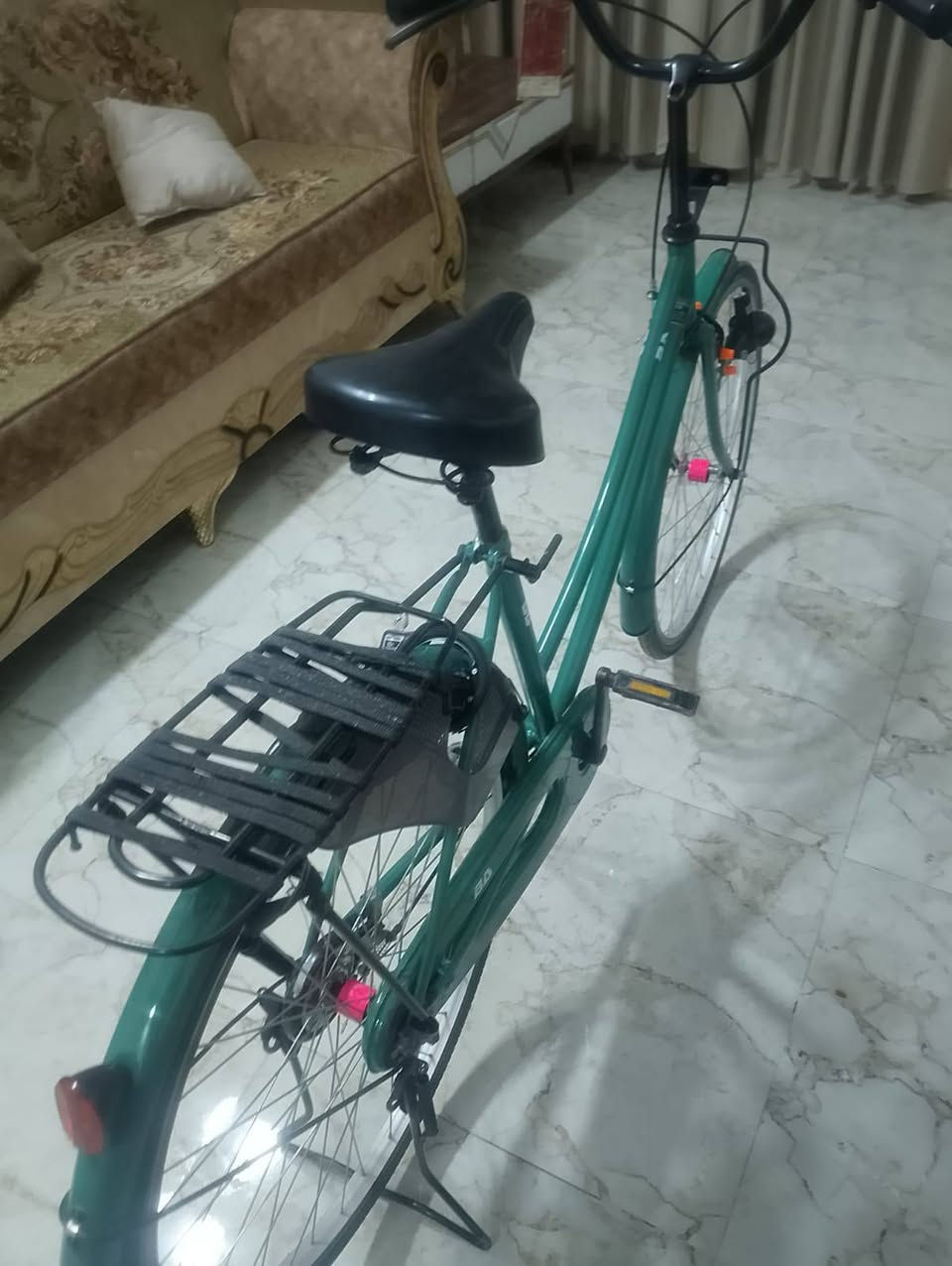 شباب باسكل للبيع فول نضافه موديل 22 باسكل نضيف ستوني منزله من كرار ابو نقش باسكل  جديد كلش حلو مكاني نجف كوفه رجائن المو شراي لا يطب خاص ويتعبني  واذا ماتكدر تراسلني على الخاص دزلي طلب واني اراسلك وبخدتك اكون ورجائن سعر خاص ورجائن رجائن لا تعلق تكول سعر


**إذا كنت صاحب هذا الإعلان وتريد حذفه لأي سبب، رجاءا أرسل رسالة إلى الدعم الفني**