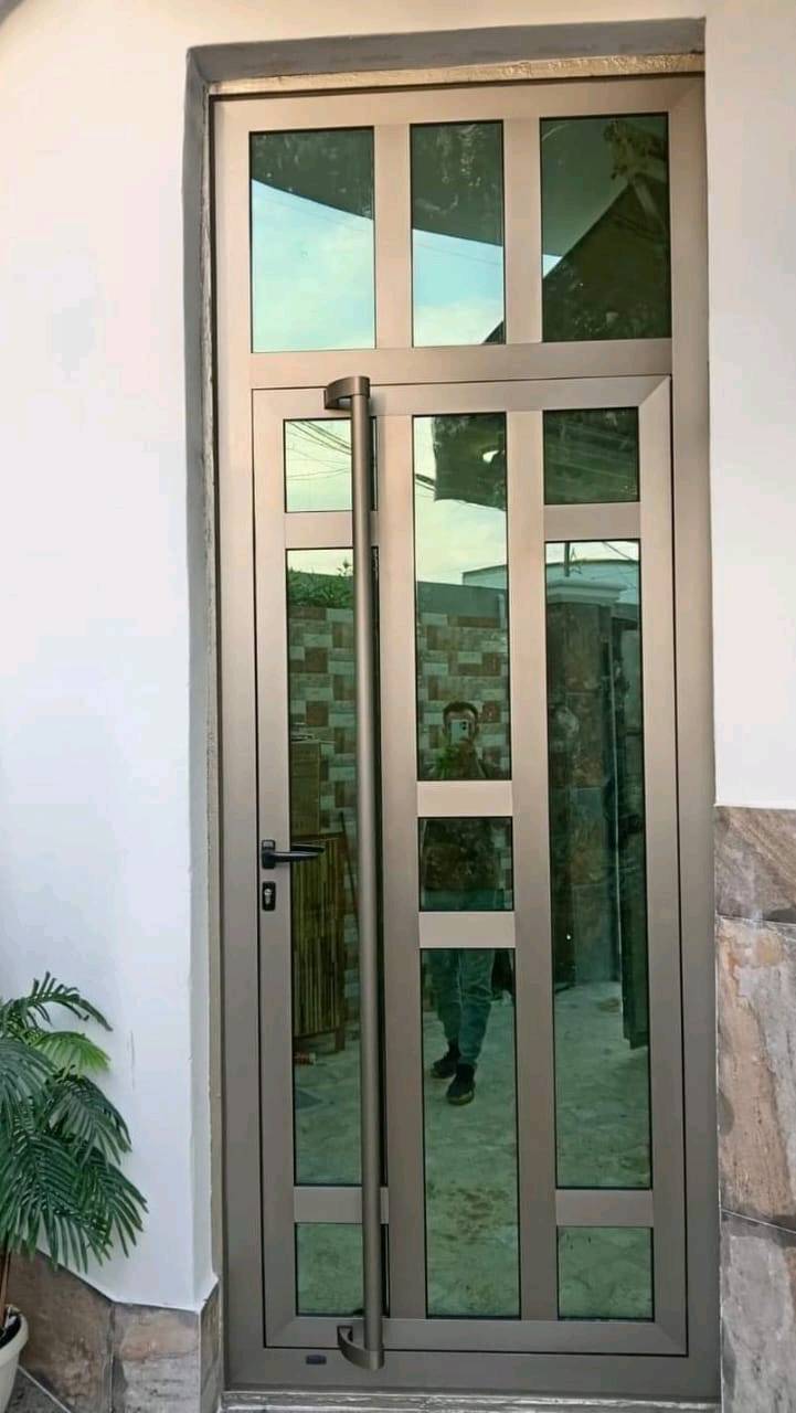 ALADL ALUMINUM 

عروض مميزة 
مفصلي سلايت ابواب شبابيك محجرات 
. 
للطلب واتساب ***********
وين موقعكم بالضبط بالعراق، وهل تشتغلون بكل المحافظات لو بس مناطق معينة؟: 
بغداد الكرخ 
شنو الأنواع المتوفرة عندكم بالتفصيل: ألمنيوم عادي، ثرمل، PVC، أبواب مفصلية، سلايد، وشبابيك محجرات؟: 
ابواب شبابيك محجرات  مفصلي سلايت تركي و صيني 
هل تسوّون تفصيل حسب المقاس والطلب، وإذا إي شنو الألوان والتصاميم المتاحة؟: 
تفصال حسب قياس المطلوب الوان متوفره اسود شمباني فيلي ابيض اي لون يطلب زبون متوفر 
هل السعر يشمل القياس والتركيب والتوصيل، لو يختلف حسب النوع والمقاس؟: 
نعم شامل نقل و التثبيت واذا اكو اضافات تنضاف على السعر 
عدكم ضمان على الشغل أو على العزل والملحقات، وكم مدته؟: 
نعم ضمان حقيقي و متوفر ما بعد التثبيت صيانه يعني متابعه مستمره حقيقه عملنه نضيف والقياسات بضبط وخبره اكثر من عشرة سنوات وما اجانه زبون يشكي من العمل بالعكس العمل يتوسع مع الزبون عن طريق الثقه والتزام بالمواعيد والعمل النضيف نكسب الزبائن 