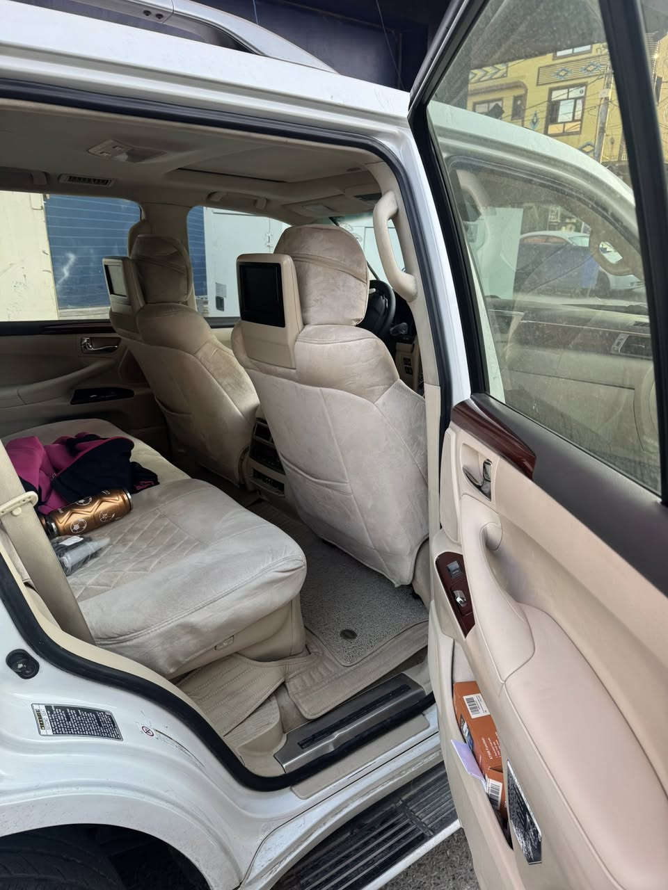 Lexus LX 570 2013
لیکزز ٢٠١٣ خلیجی بریم 
فول فول  
سیارە بدون مصروف دینار مابی مصروف 
طایرات جدید دنلوب 🛞 اصلی
بی ٤ قتعە صبغ بدوون دواخل  بشرط(بس بخ)
سياره باسمي  تحول وكالة نفس يوم
📞تلفون : (***********)(***********) 
📍 مكان اربيل
