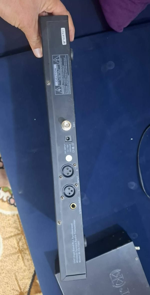 للبيع مرسله تندر استخدام ١٠أيام فقط الاتصال على الرقم ***********
