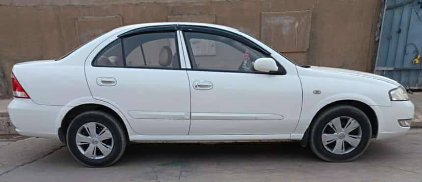 نيسان سني موديل 2013 رقم اربيل دولي دفتر بانزين سنويه جديد ماشي 170 داخل لونين بيها مكانين بارد زاد كارت الجامرلغ الخلفي بي صبغ اثر شخط بدون دواخل محرك مافتوح كير مامفتوح السعر 108 اتصال على الرقم *********** كركوك, العراق
