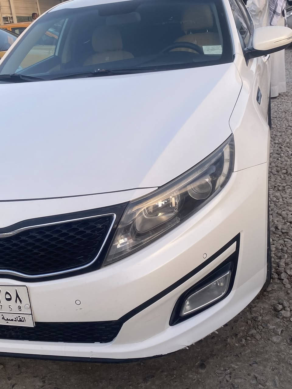 السلام عليكم 
اوبتما 2014 
مكينه 2000 ررقم قادسيه خليجية
بيه صبغ جاملغ امامي  والداير مال الجاملغ الخلفي 
السعر 125 
***********
