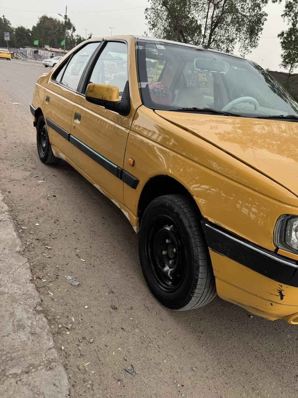 السلام عليكم…بيجو لميس موديل2015 صدر جديد تخم تاير جديد تبريد ثلج كهربائيات كلها شغاله غرفه نضيفه السعر43 وبيها مجال لشراي،،،،***********
