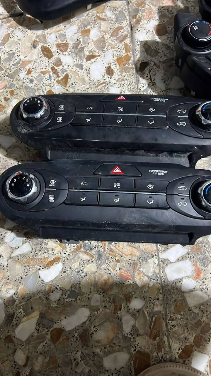 يتوفر جميع بوردات تبريد كوري
مكاني سنك محل يوسف السعدي 
***********
يتوفر خدمة توصيل
